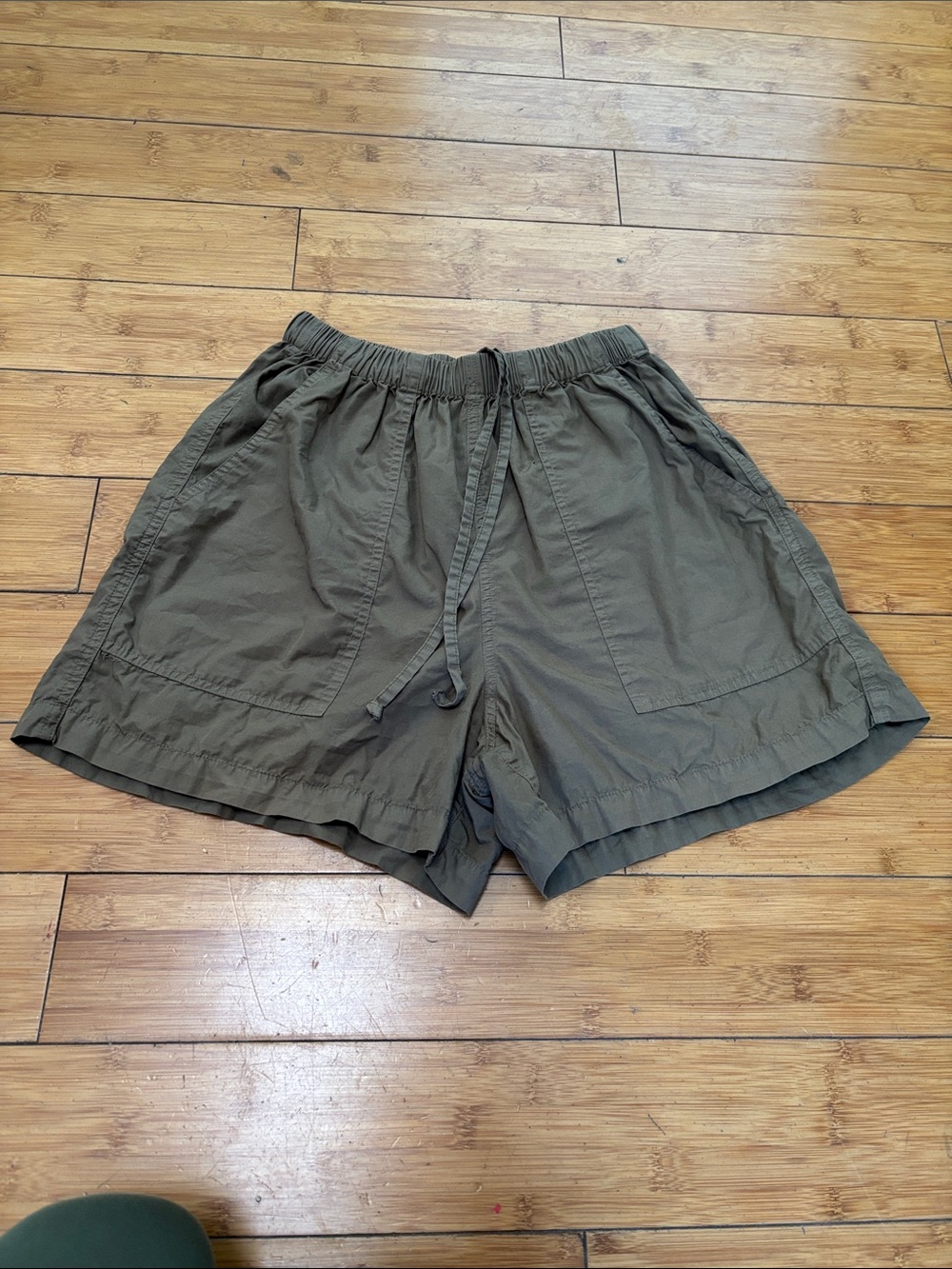 Ozma Short in GREENISH/BROWNISH COLOR